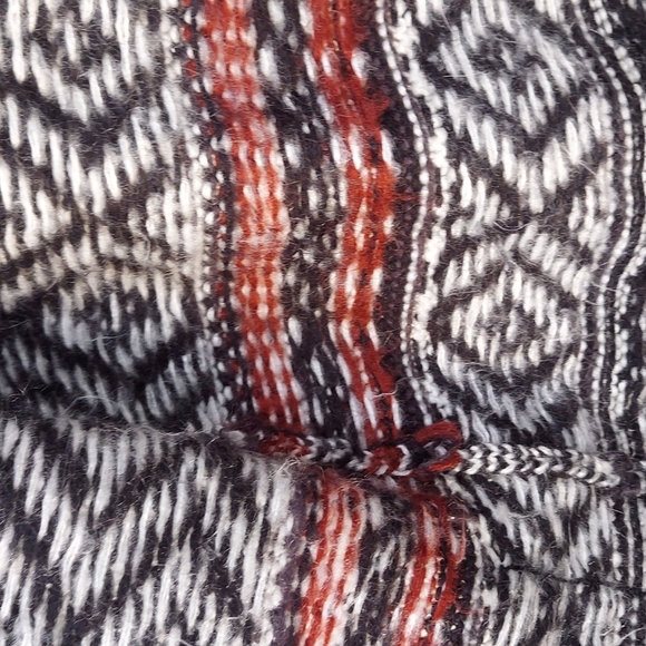 Forever 21 Tribal Pattern Cardigan - Picture 4 of 5